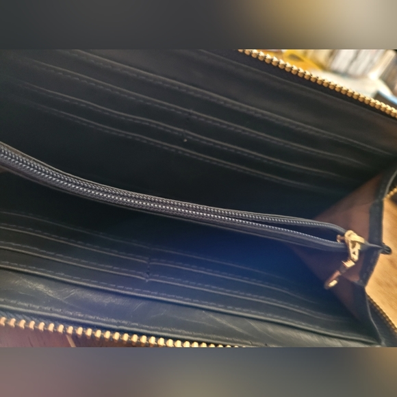 SALE 2 FOR $25 Matt & Nat wallet - Picture 3 of 4